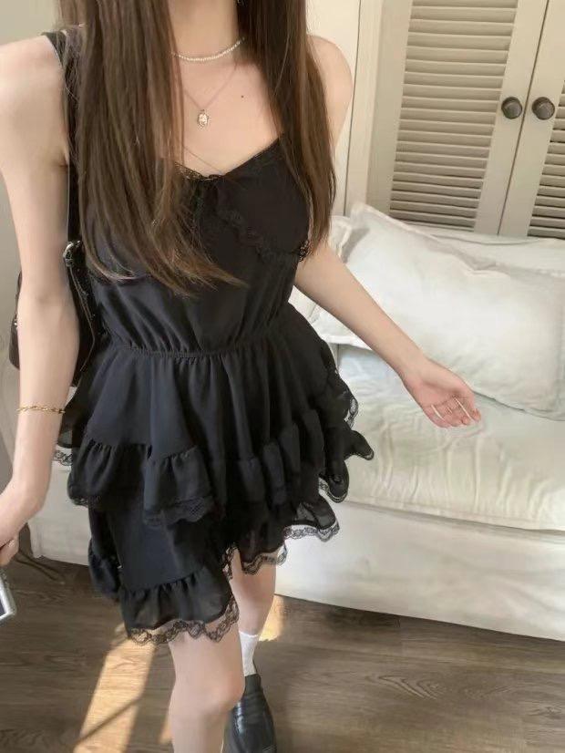 法式優雅吊帶洋裝