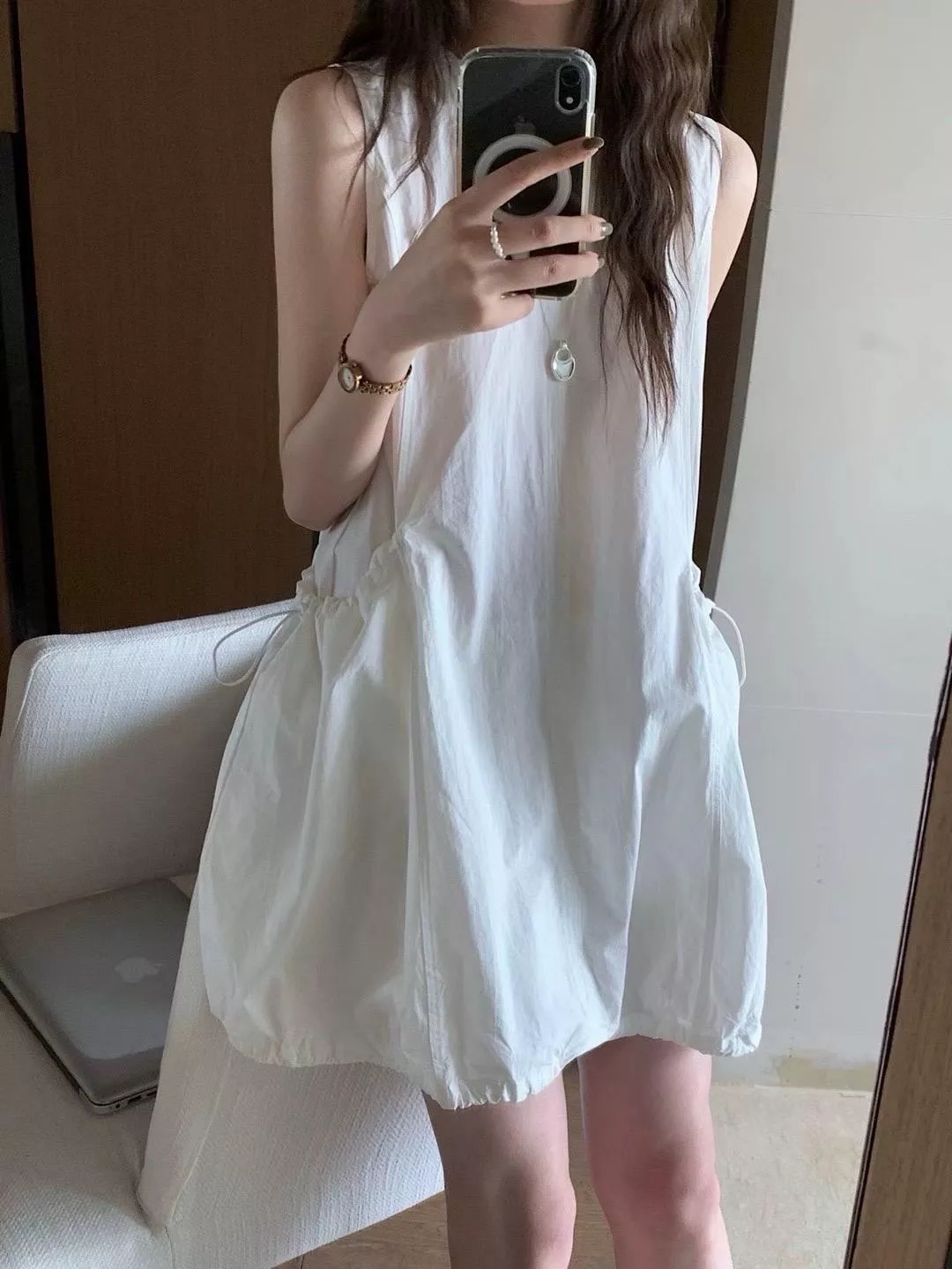 俏皮花苞連身短洋裝