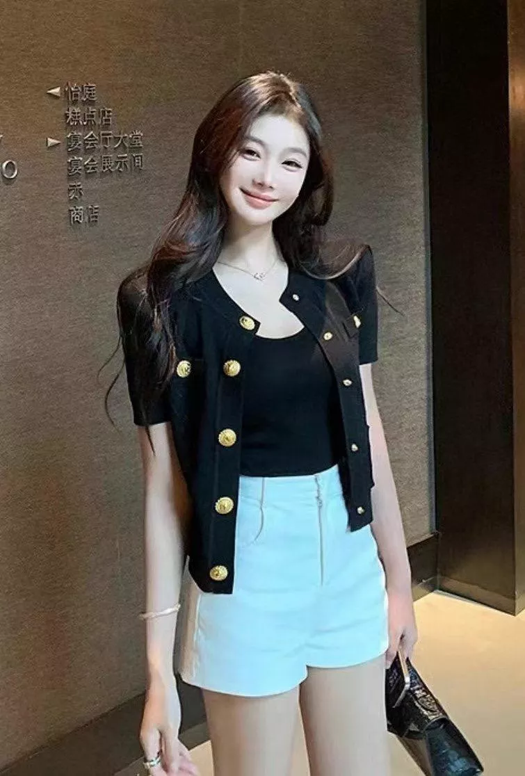 千金感名媛大金釦外套