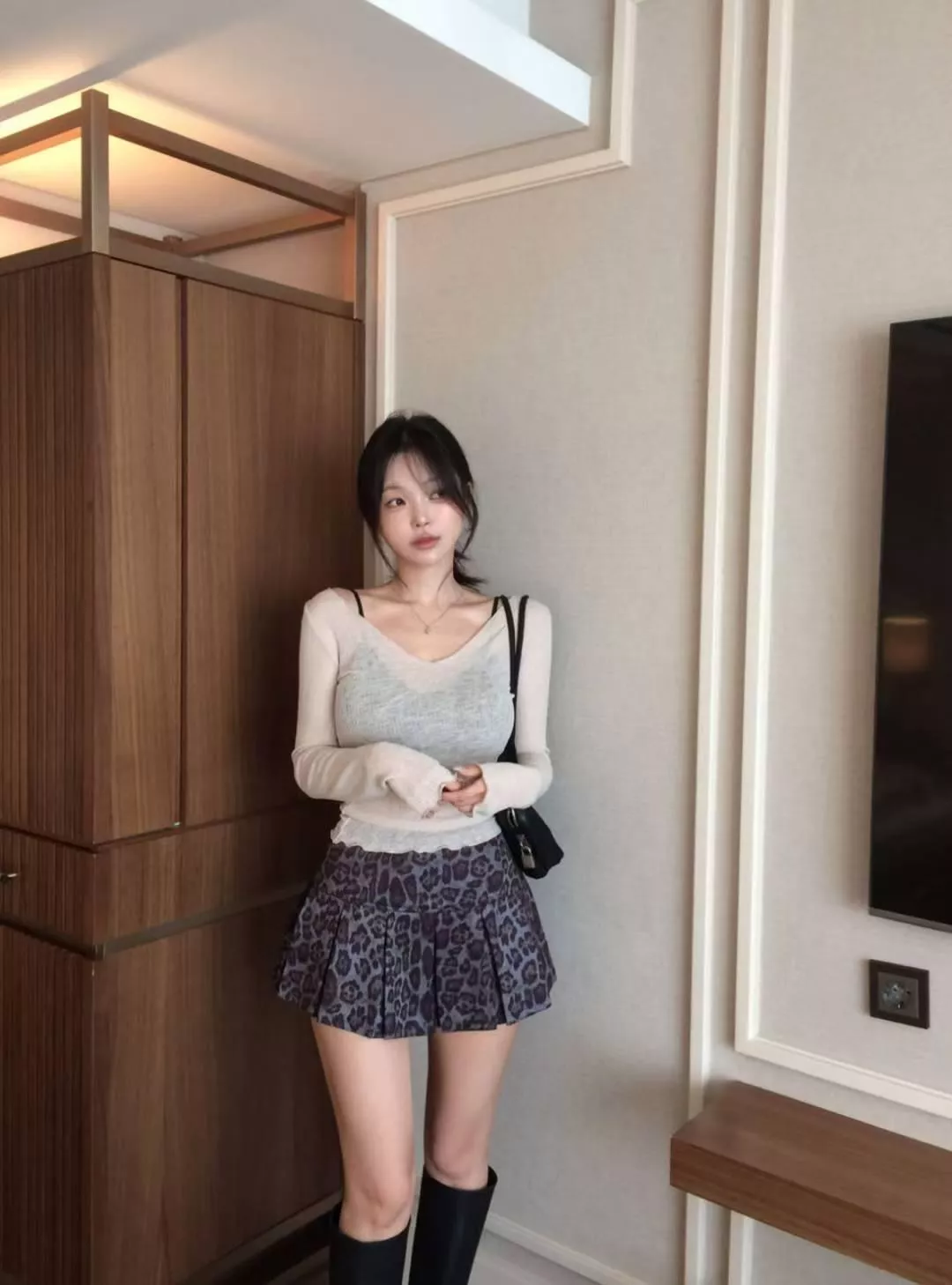 微性感若隱若顯長袖上衣