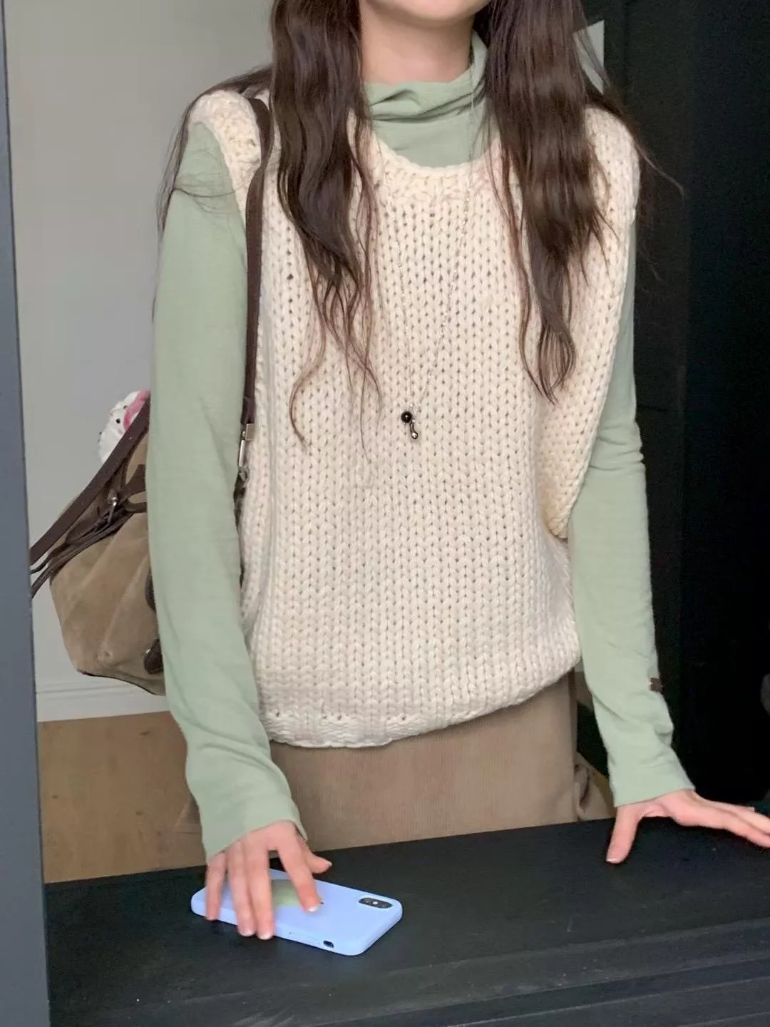 袖口貼標純色半高領不卡脖打底上衣