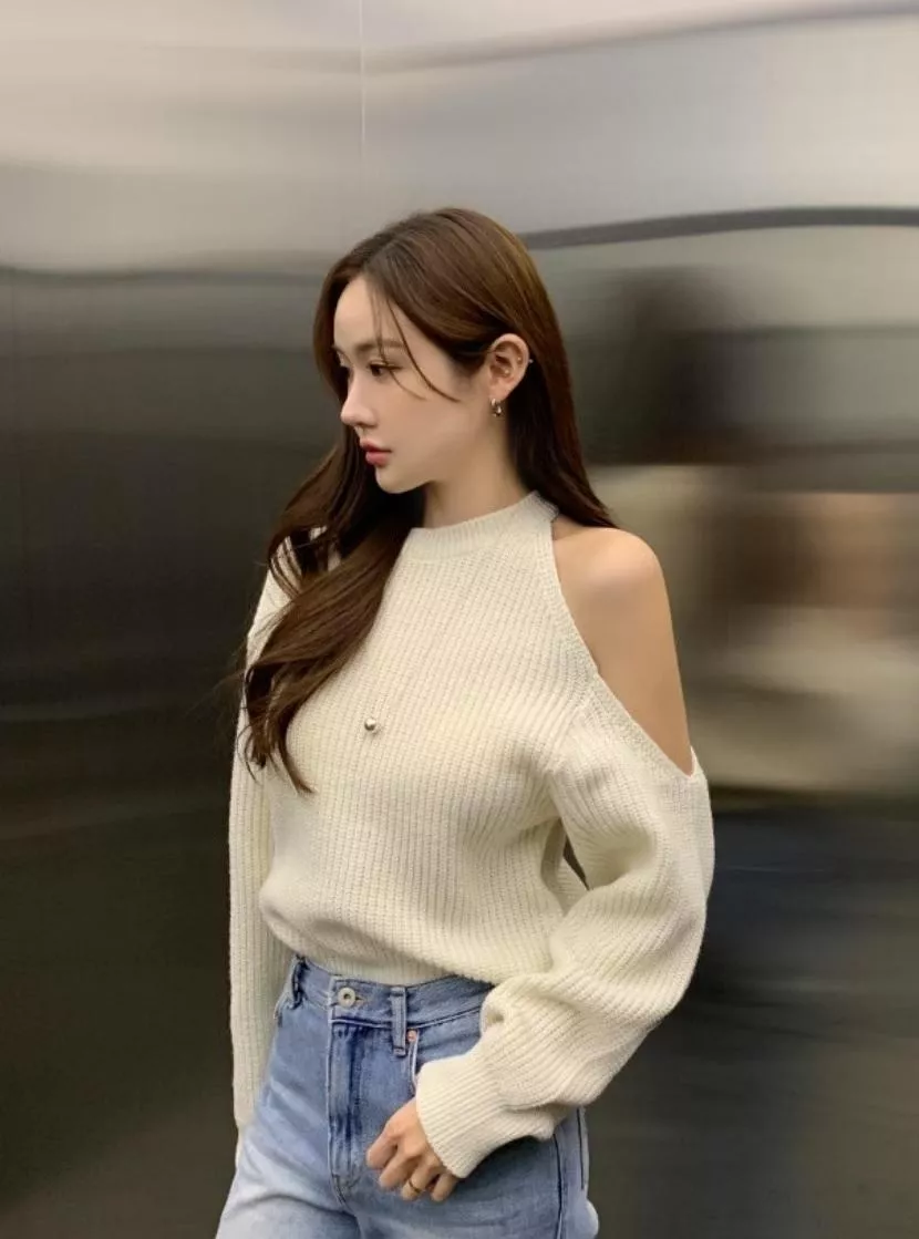 微性感削肩長袖上衣