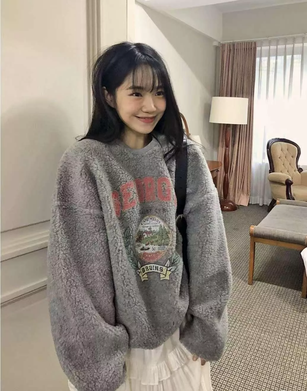 復古字母印花羊羔毛衛衣