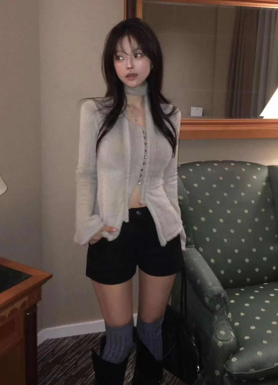 冬季新款 純欲辣妹毛茸茸針織上衣