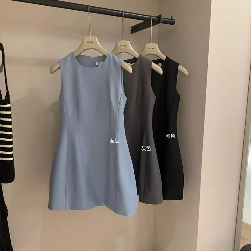 現貨/高級感黑色無袖洋裝  連身裙小個子氣質顯瘦中長裙 女生洋裝 3753