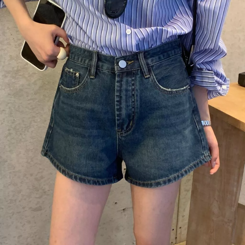 檸檬綠茶-調性十足～經典款復古微做舊工藝牛仔短褲B-931