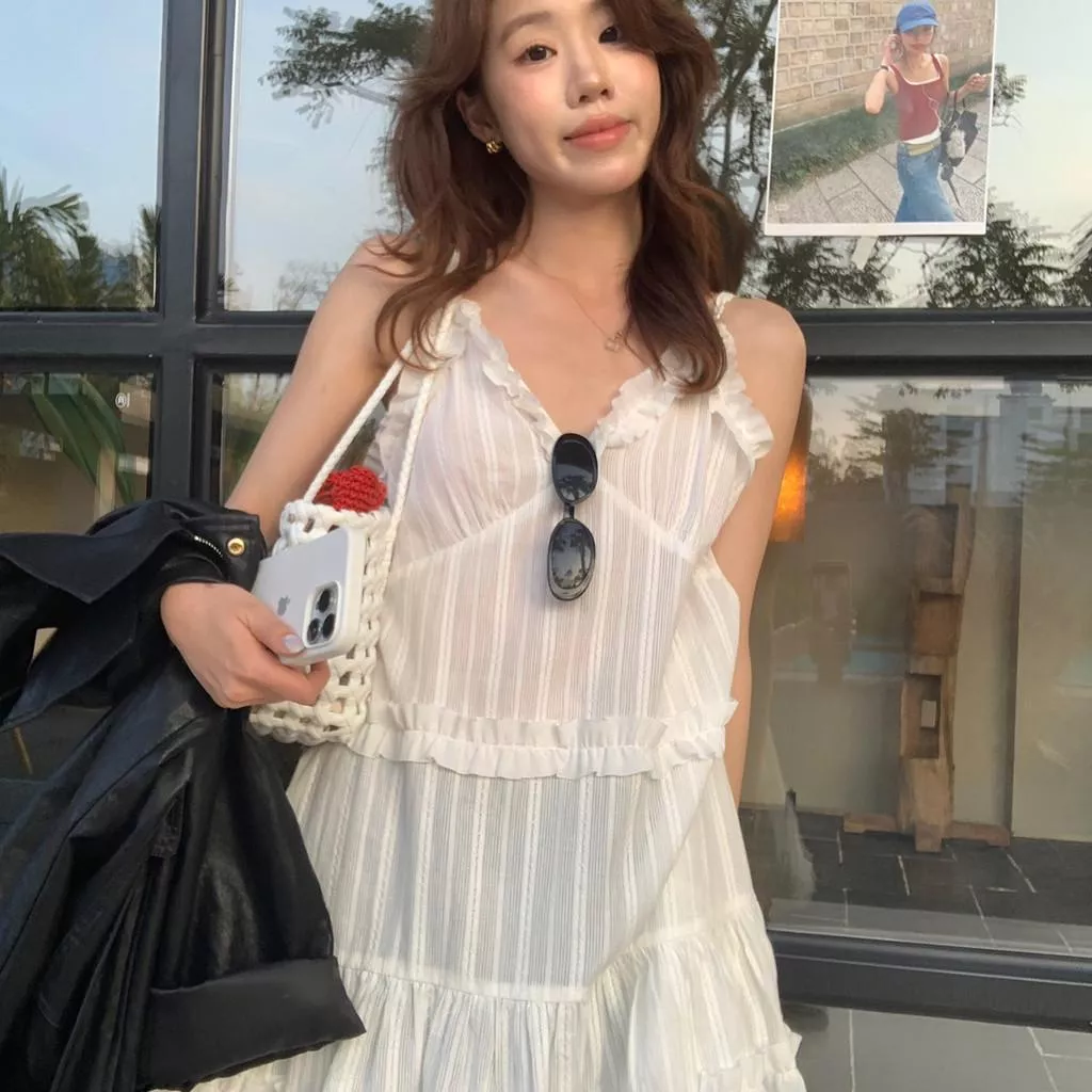 檸檬綠茶-超仙～韓國chic白色雙面穿吊帶甜美花邊連衣裙10171