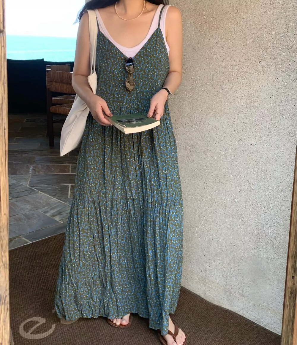 【ONE SEVEN】复古碎花宽松吊带连衣裙 OPS2563# LSL