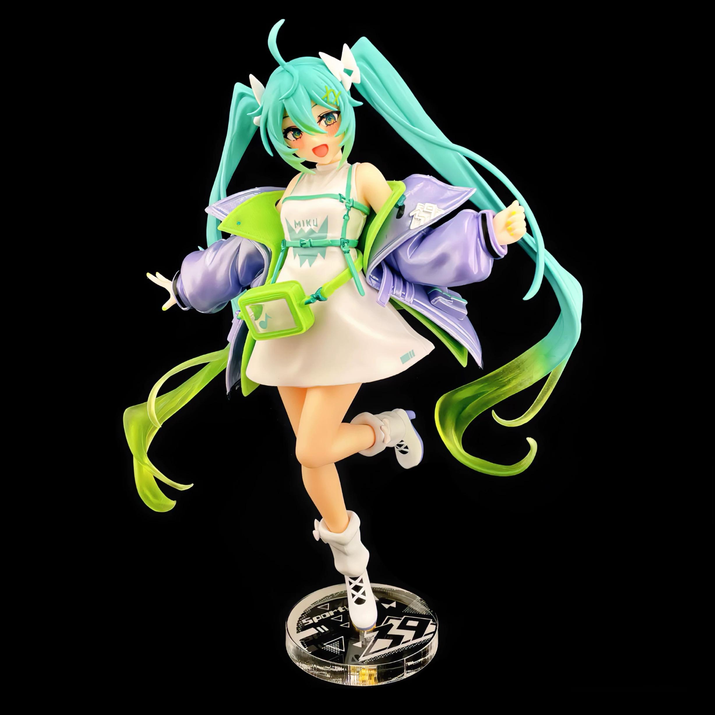 初音未來 TAITO Fashion Sporty 初音 公仔底座 壓克力底座 彩色底座