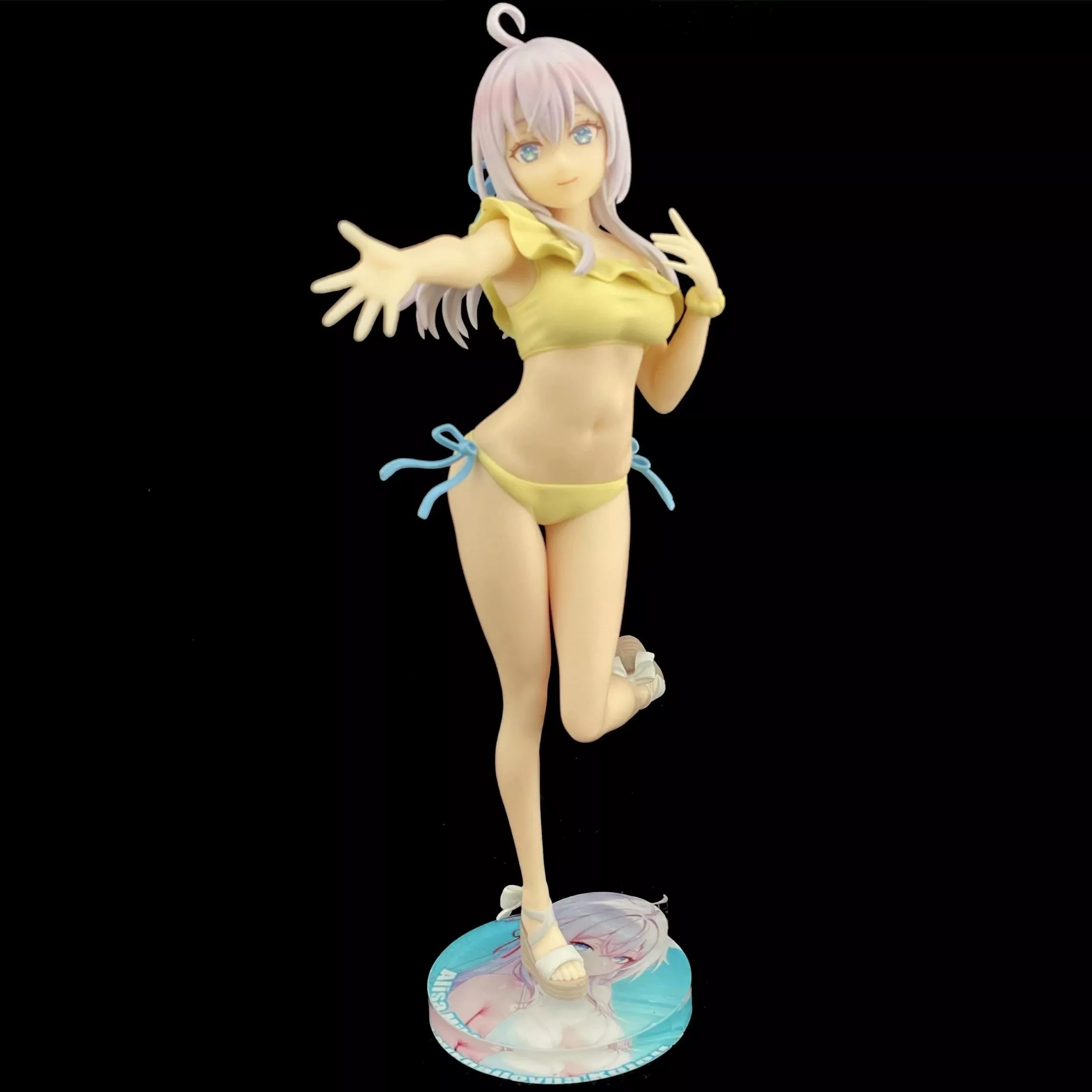 不時輕聲地以俄語遮羞的鄰座艾莉同學 SEGA Luminasta 艾利 泳裝ver 公仔底座