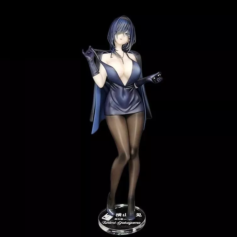 HanaBee 横山見 Black One-piece Dress Ver 公仔底座