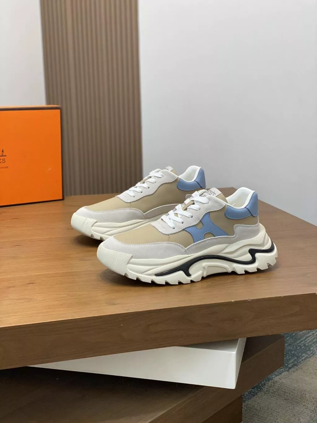 2024最新 HERMES男鞋 愛馬仕時尚休閑運動鞋