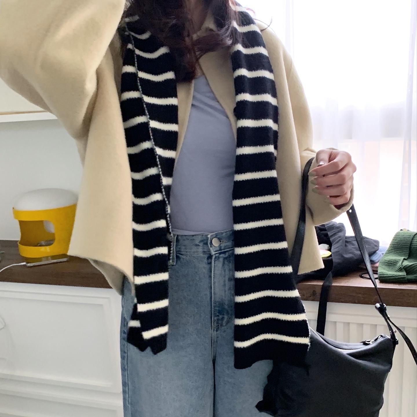 Stripe muffler