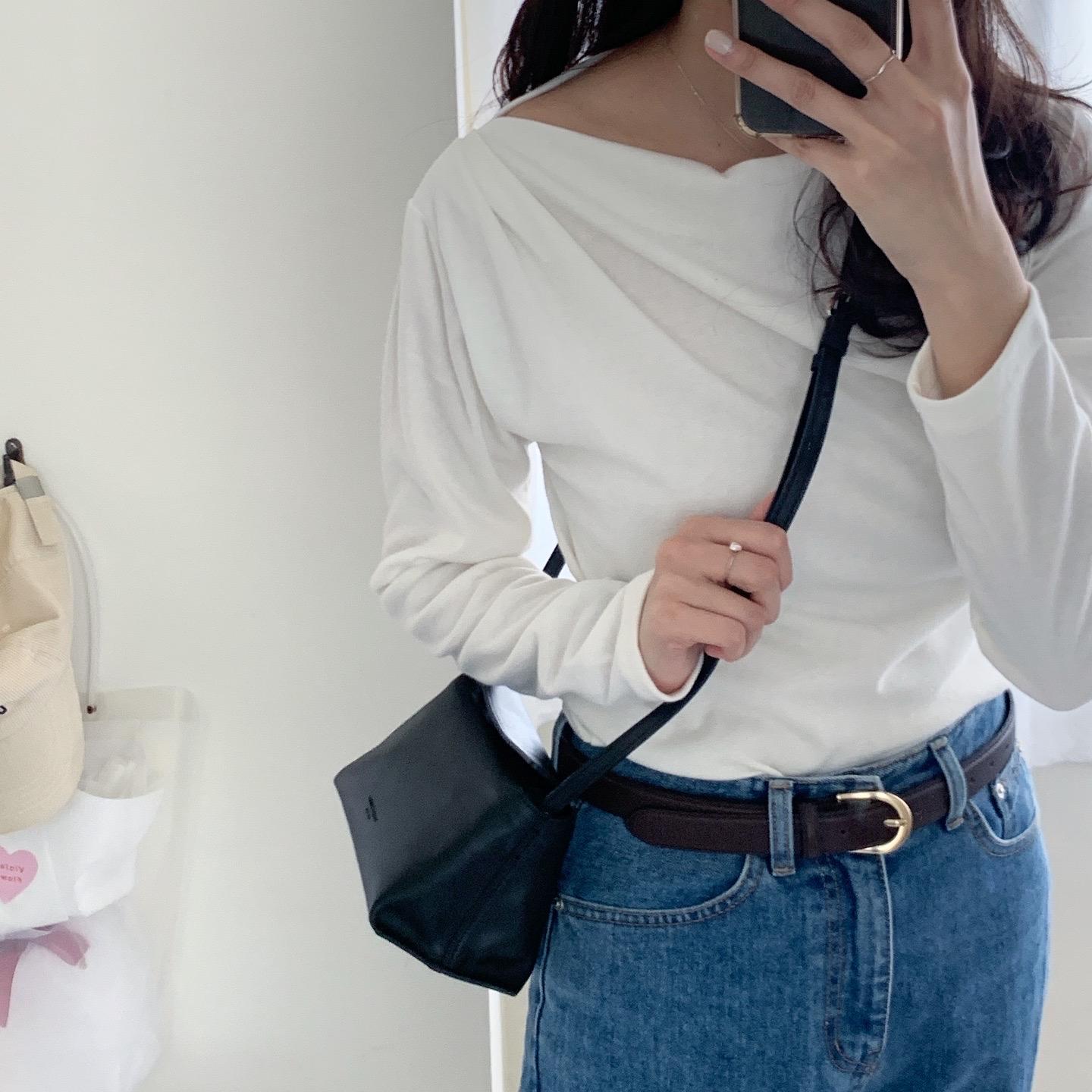 隨性小皺摺 tee