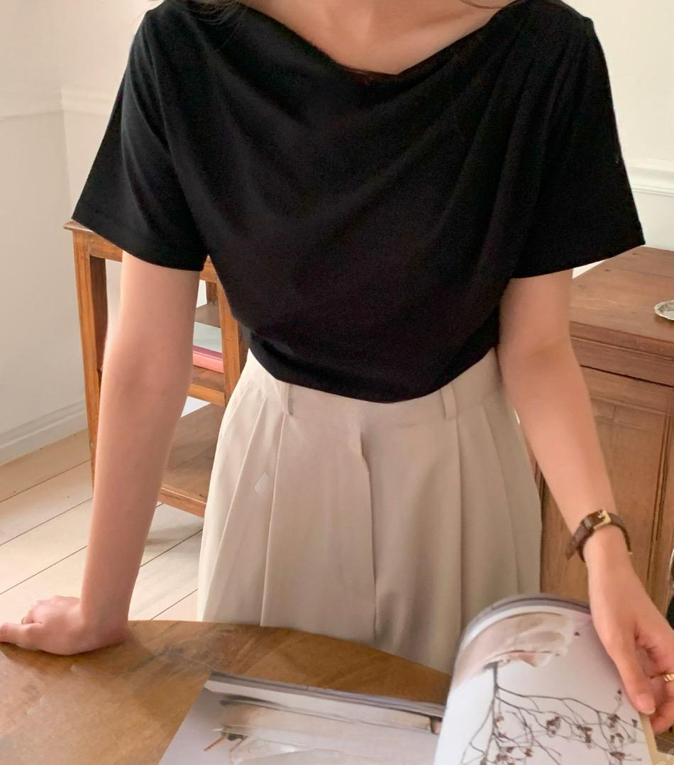 小皺摺短tee