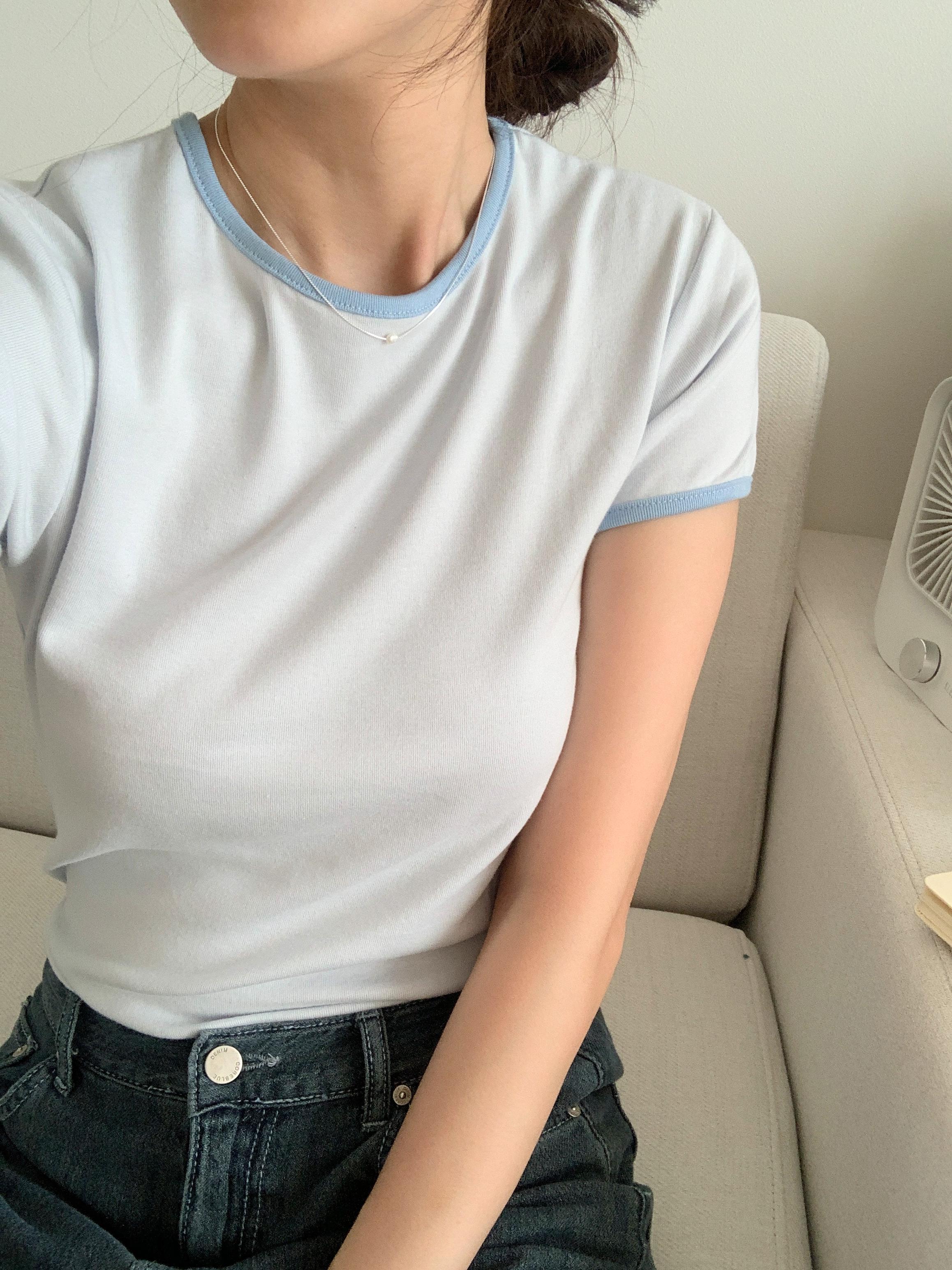 Lora tee