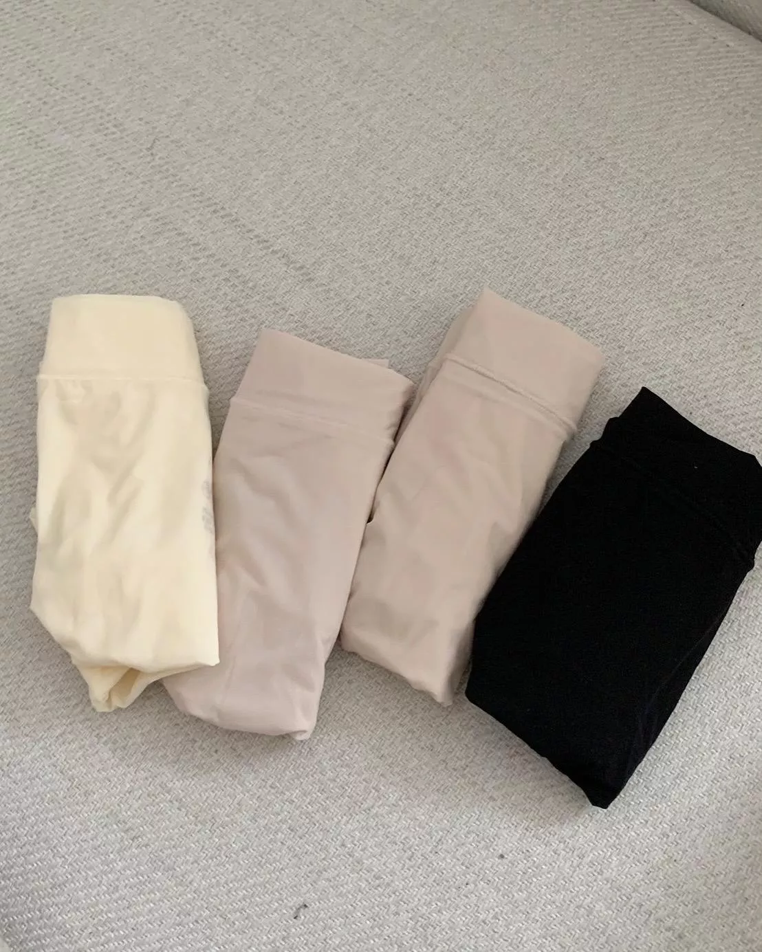 (FLORA家) 冰絲無痕內褲 (4入)