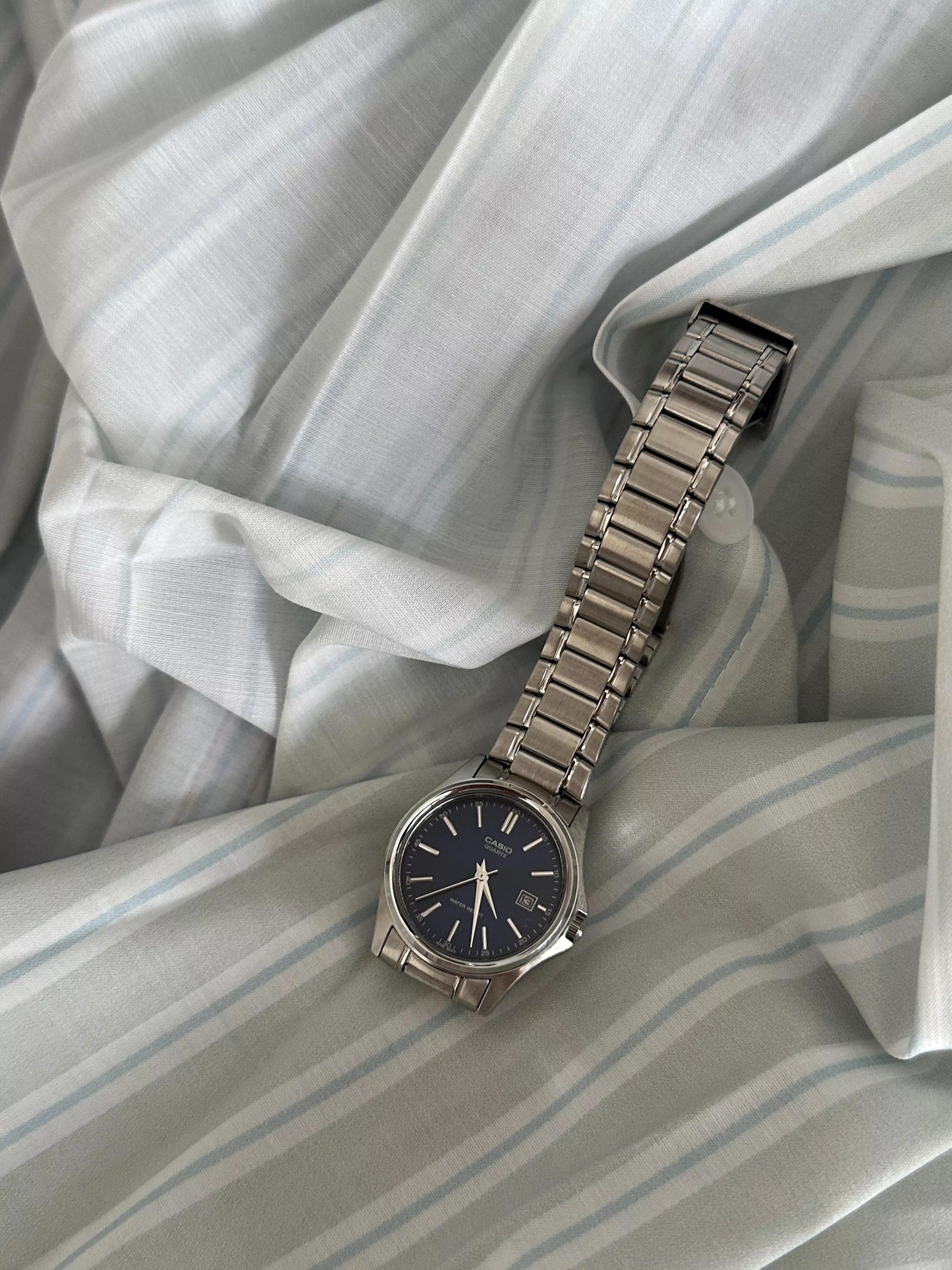 (Casio) 氣質小銀錶