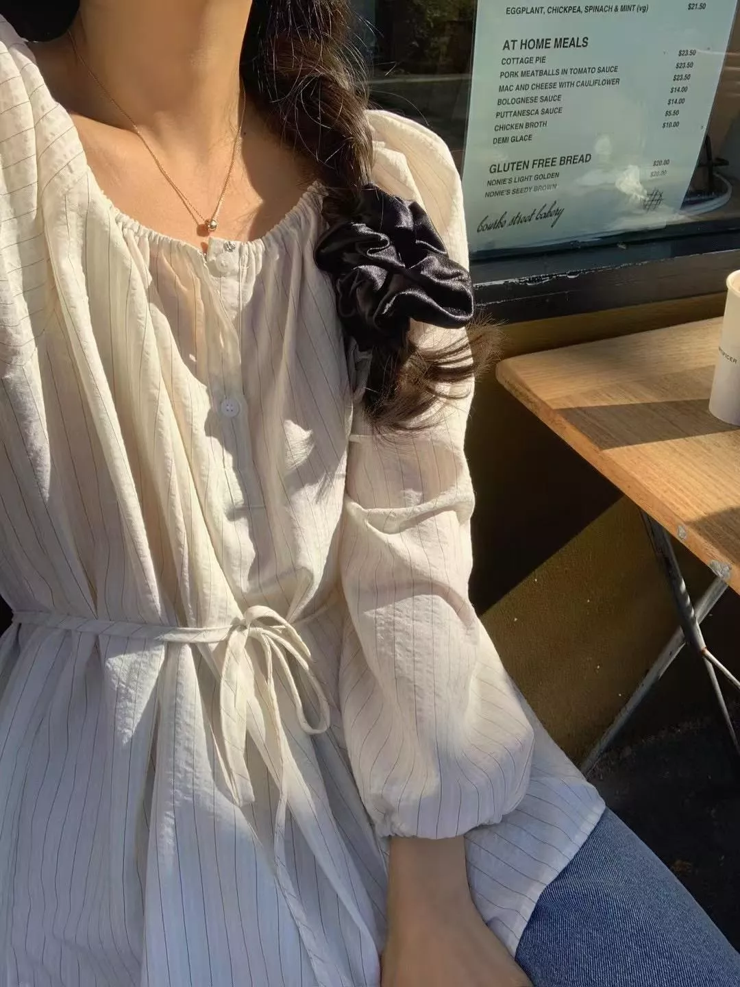 (i.hyun) scent strap blouse
