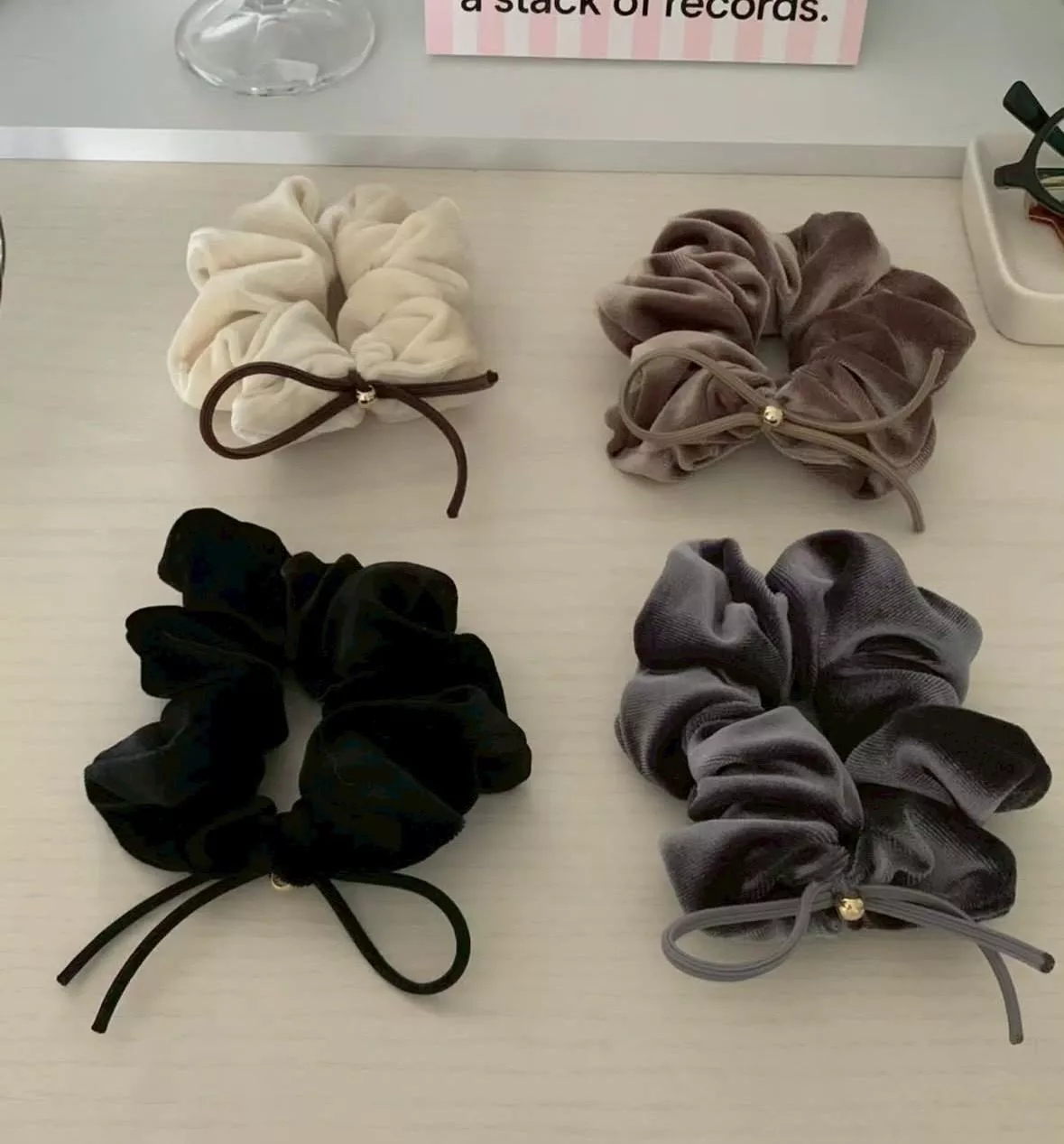 小蝴蝶結絨布大腸圈