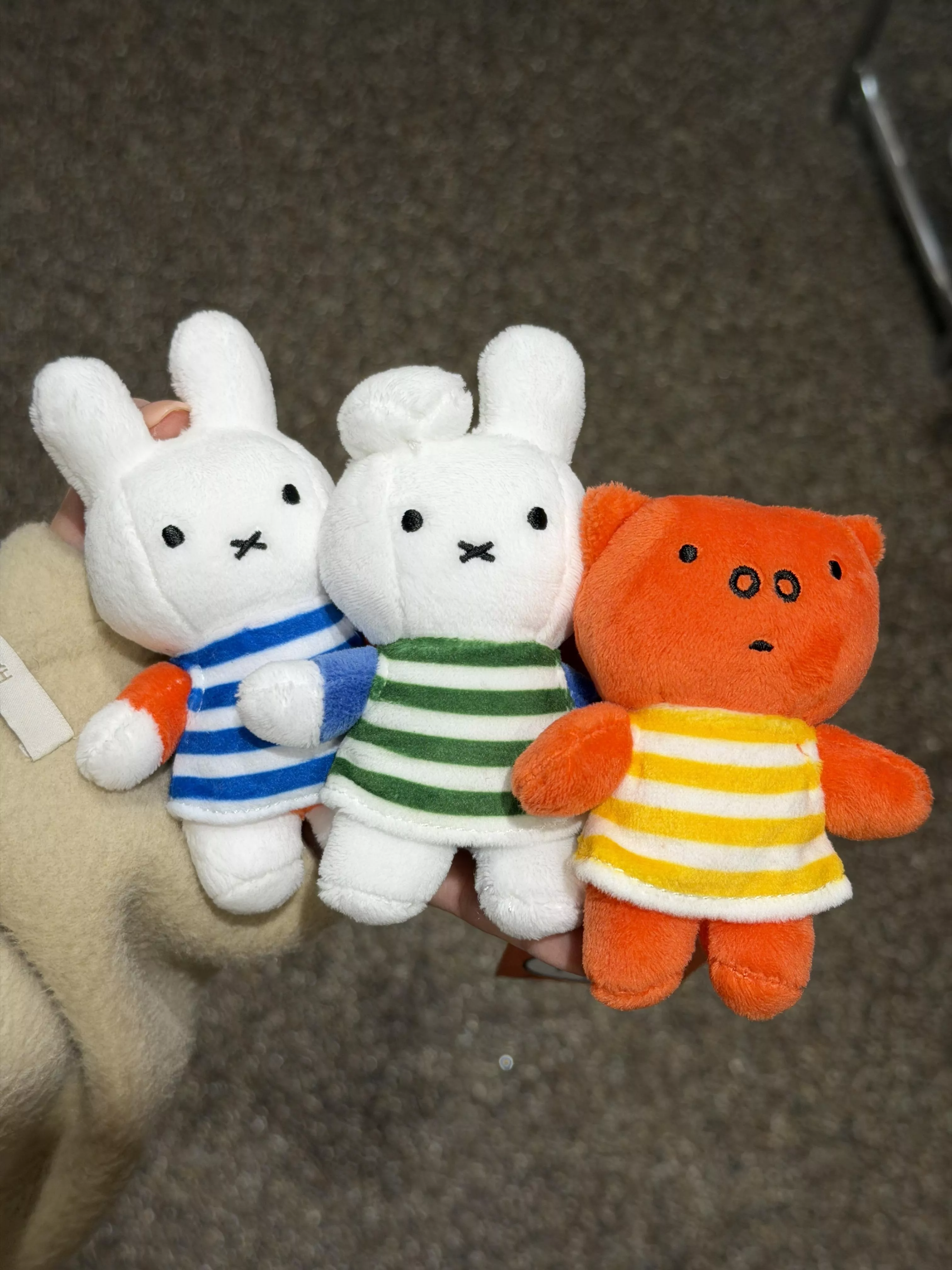 (首爾限定) 條紋 Miffy