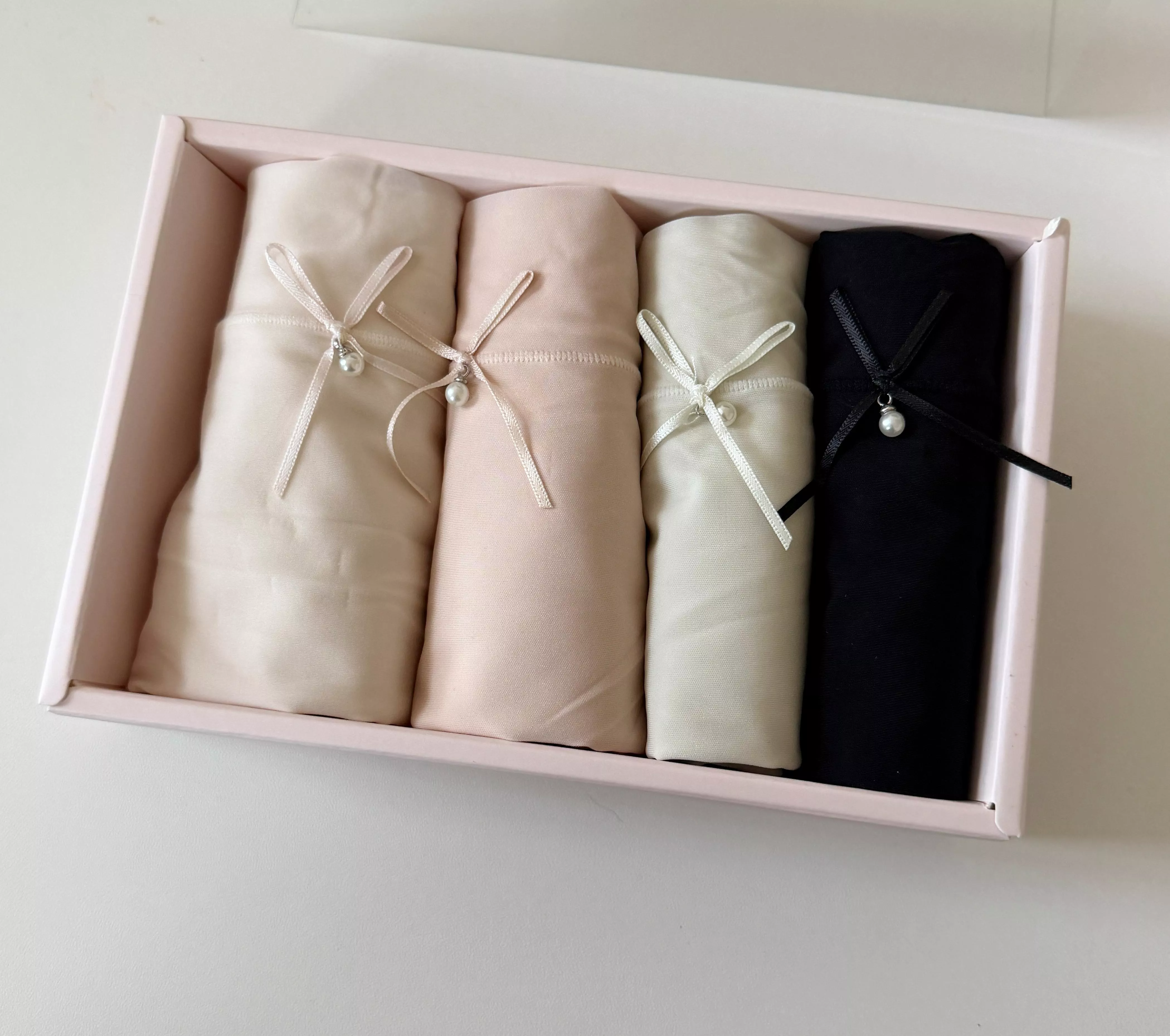 (flora) 冰絲蝴蝶結內褲 (4入)