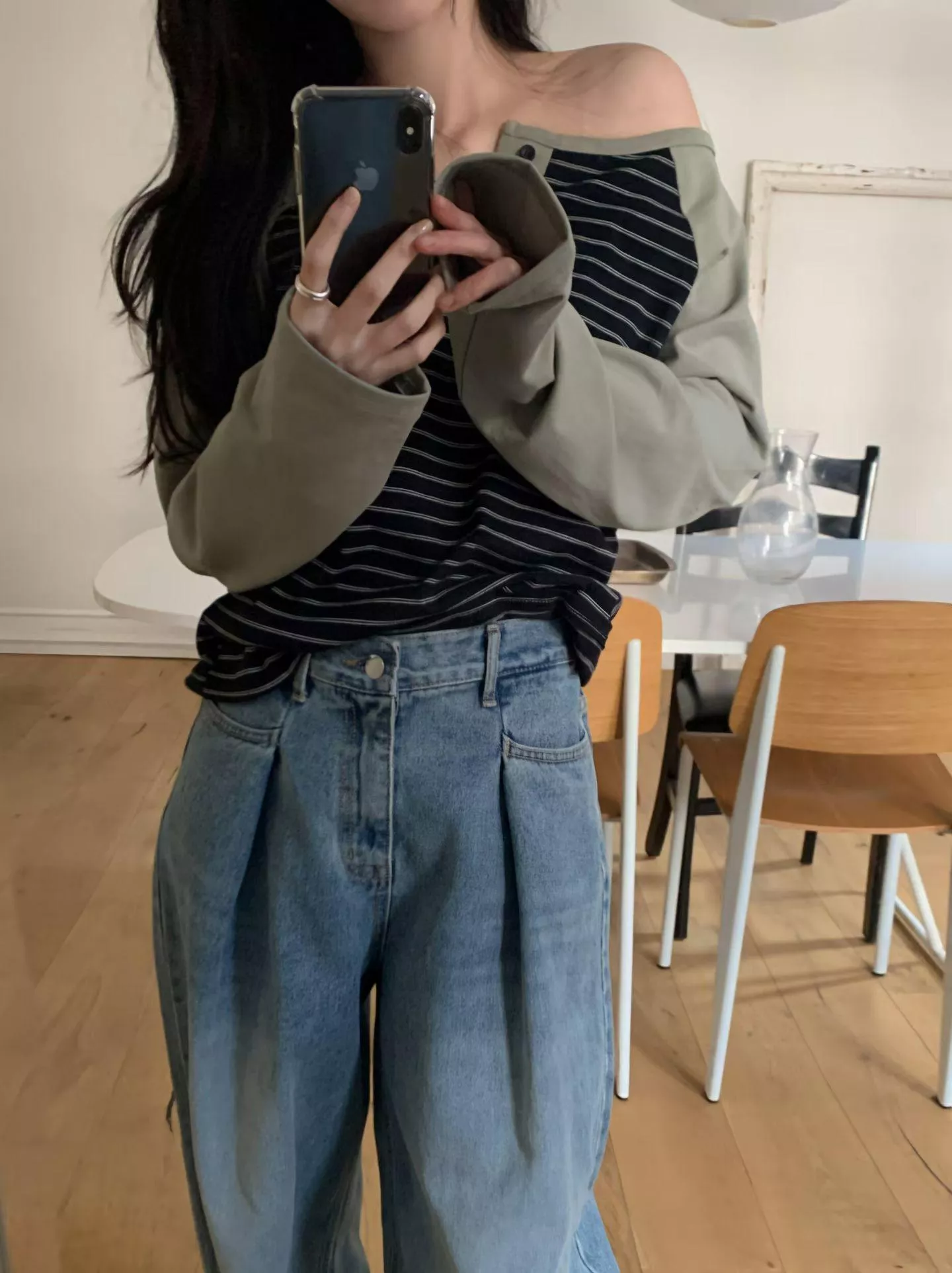 美式寬領條紋tee