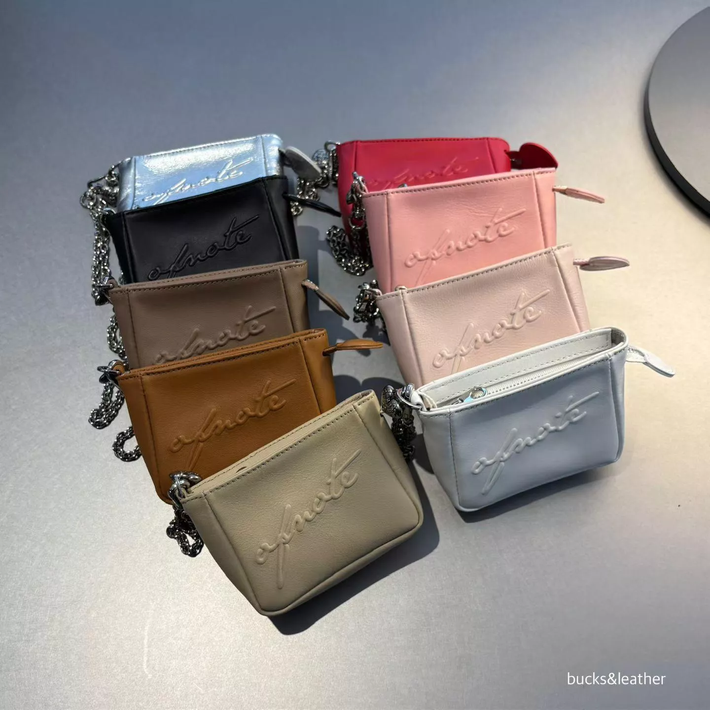 (Bucks&leather) 小愛心銀鏈收納包