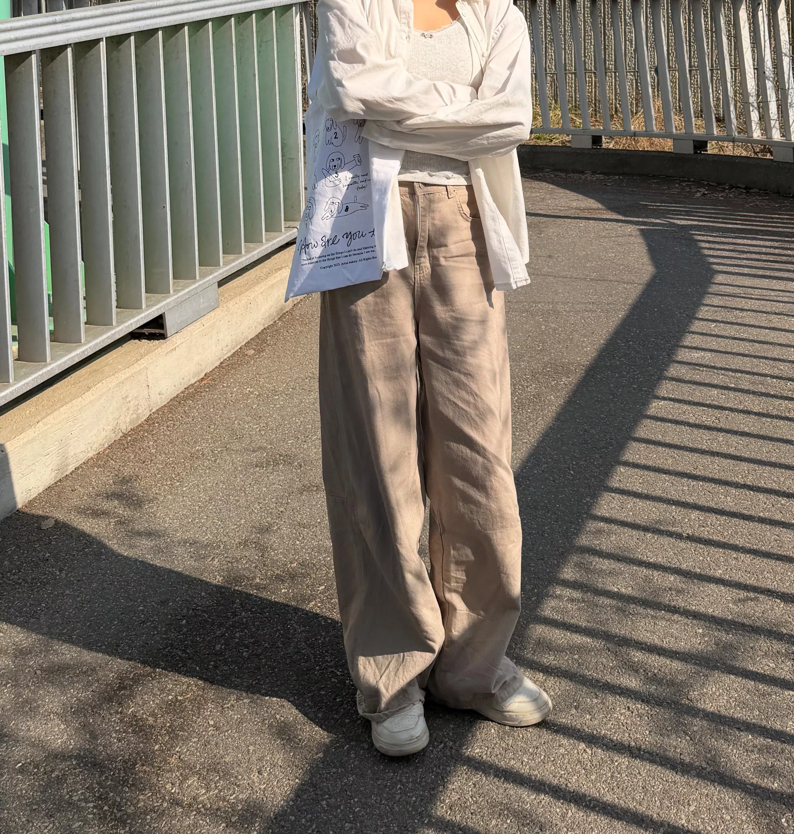 (版型完美！) 鬆軟沙丘色寬牛仔