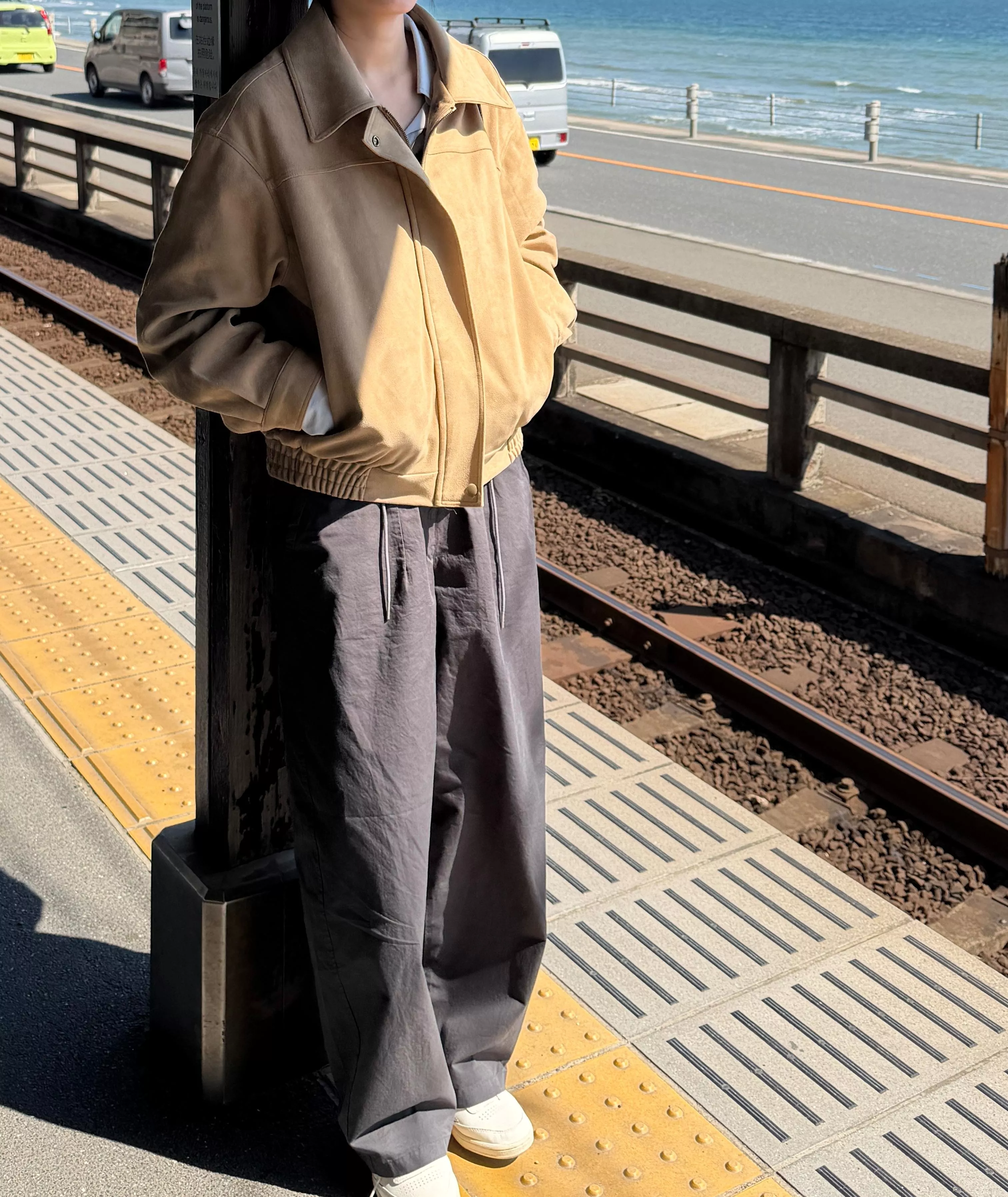 率性抽繩奇諾褲