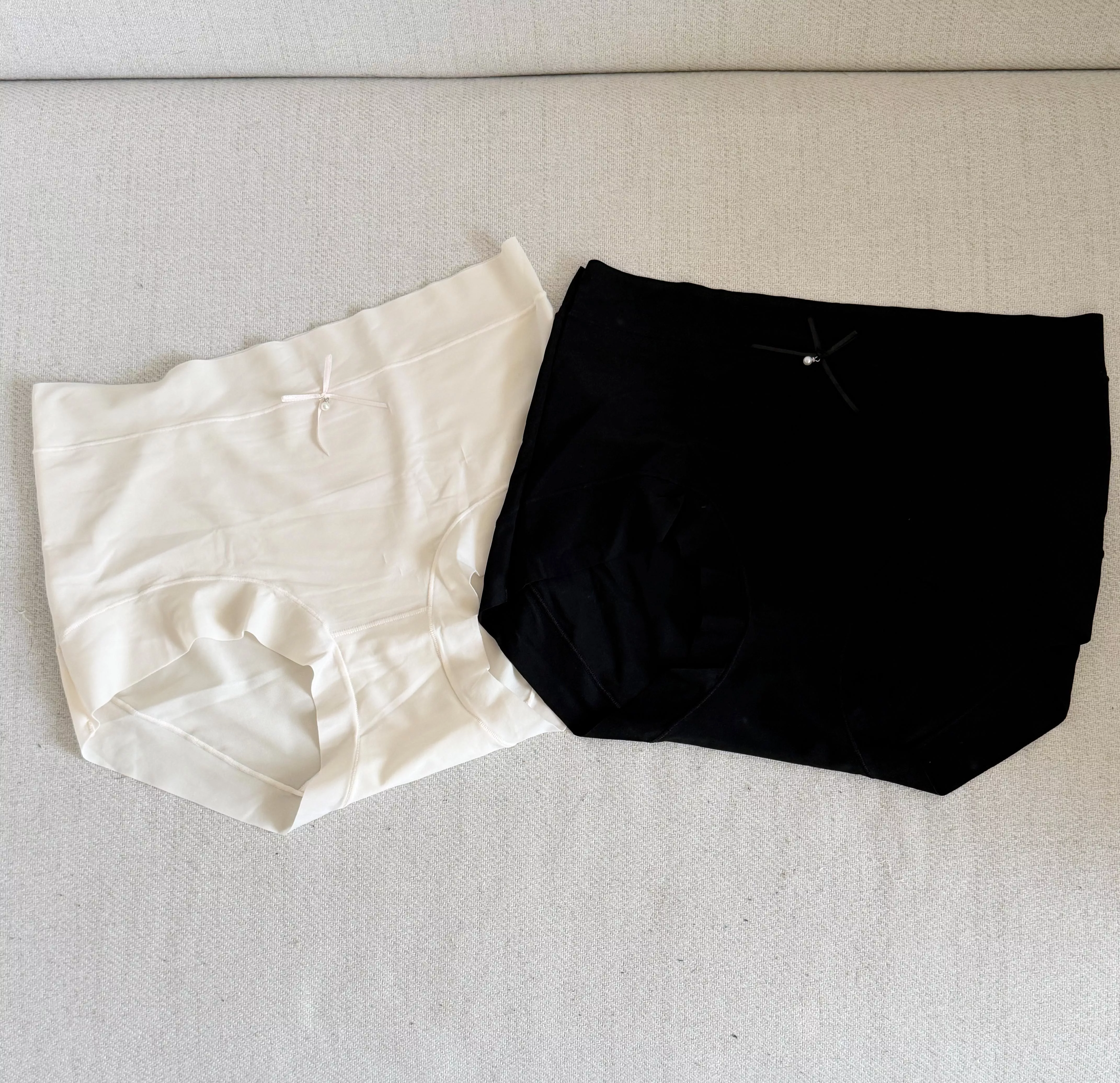 (Flora) 浪漫蕾絲冰絲內褲