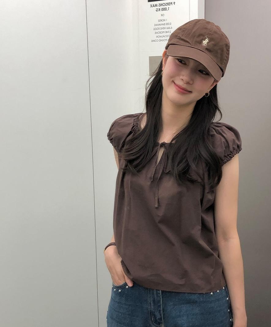 (ordinairement) Laina blouse
