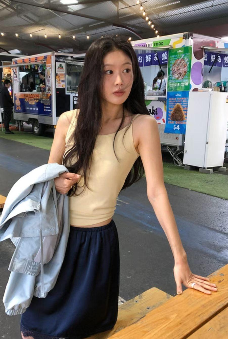 百搭細肩小背心