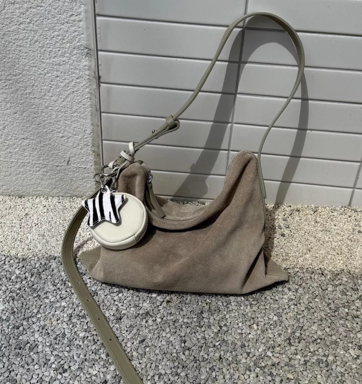 (Bucks & Leather) 慵懶拉鍊包 (S)- 麂皮