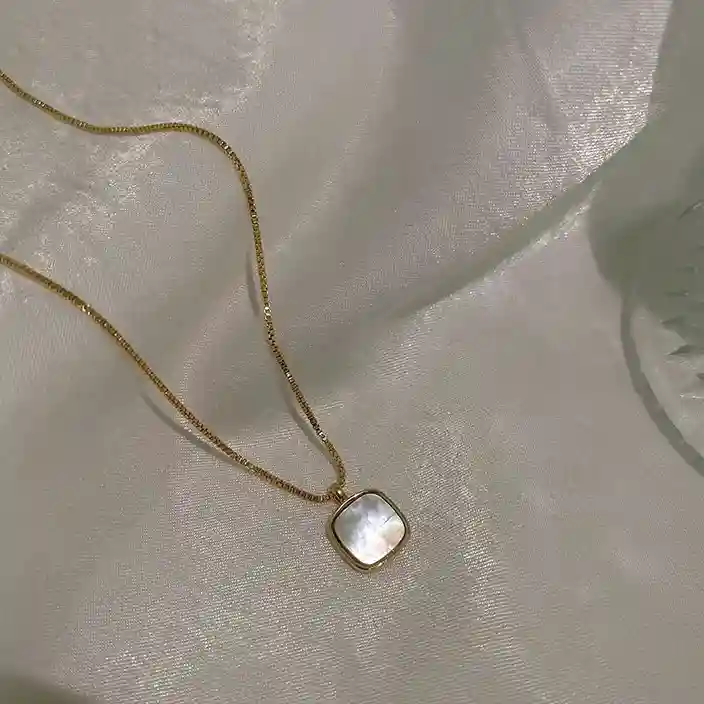 14K電鍍項鍊 | 氣質貝母方形牌項鍊  | 低敏親膚 可碰水 不易退色