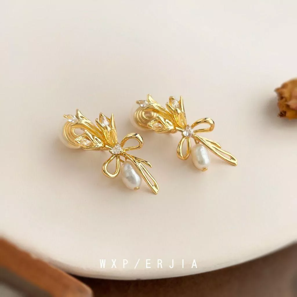 無耳洞甜美鬱金香珍珠皓石紋香盤耳夾RBY5006 耳飾 飾品