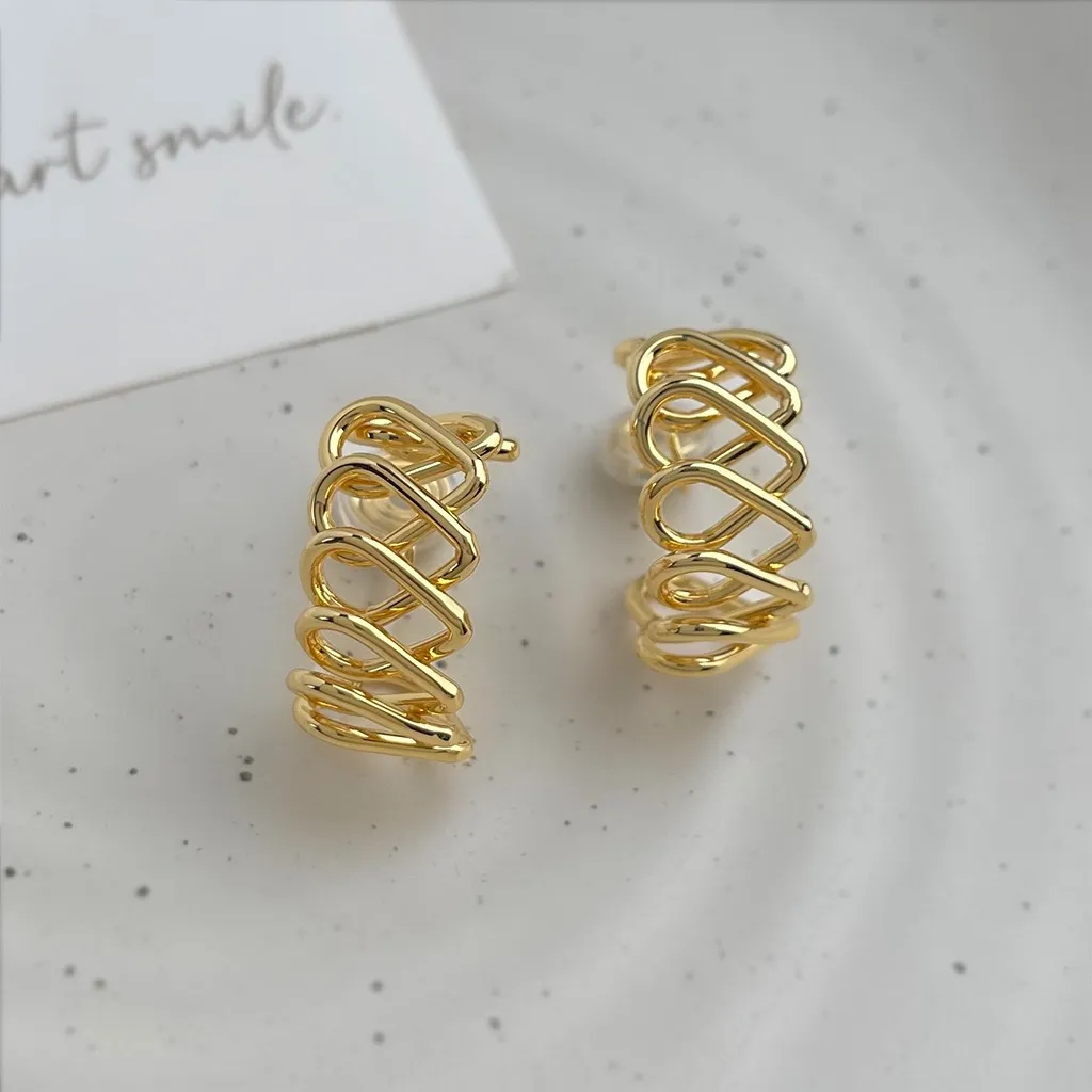 無耳洞甜美簡約C形線條紋香盤耳夾RBY5007 耳飾 飾品