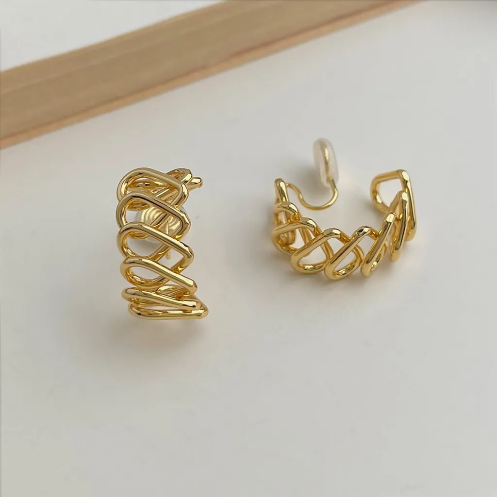 無耳洞甜美簡約C形線條紋香盤耳夾RBY5007 耳飾 飾品