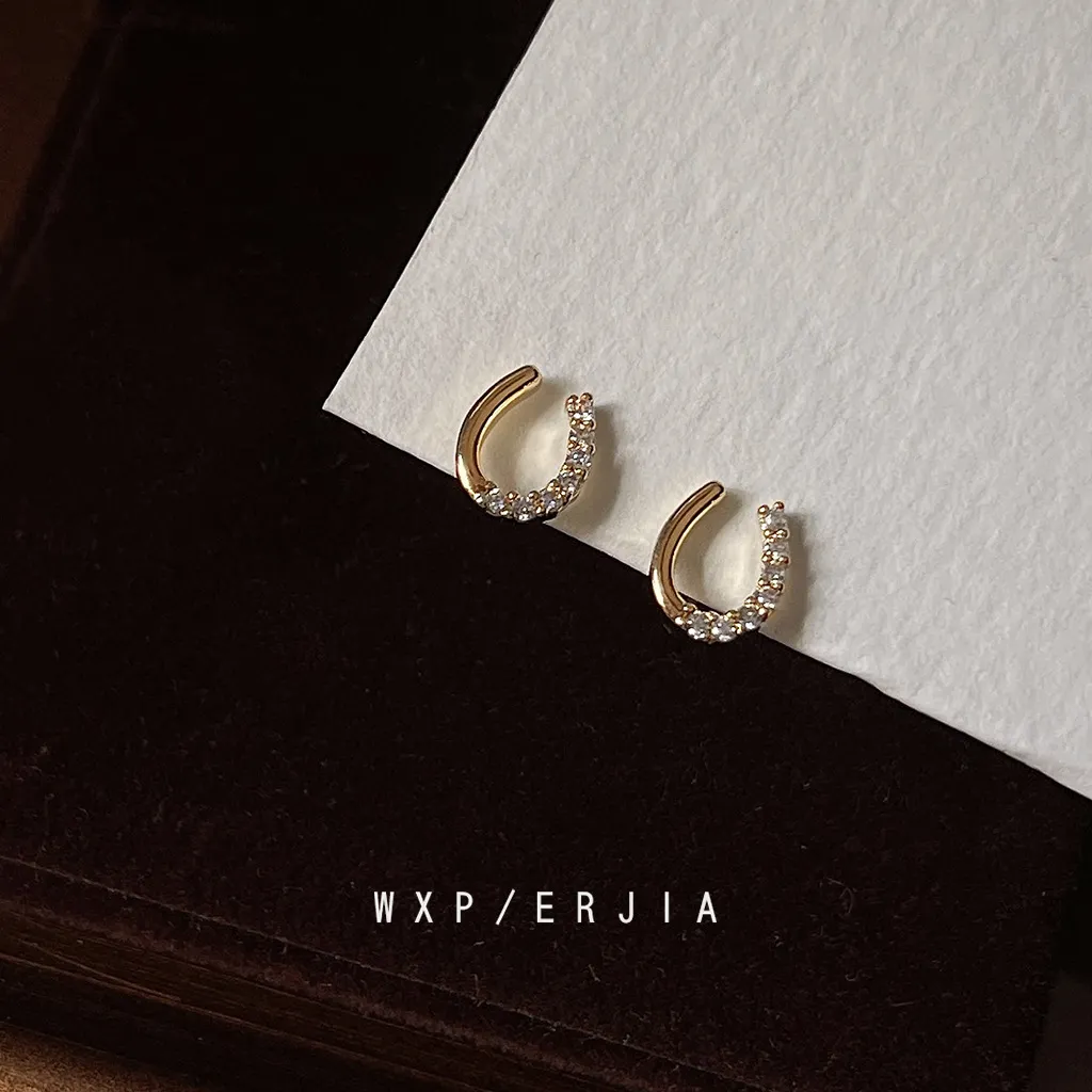 無耳洞時尚氣質馬蹄皓石蚊香盤耳夾 RBY5013 耳飾 飾品