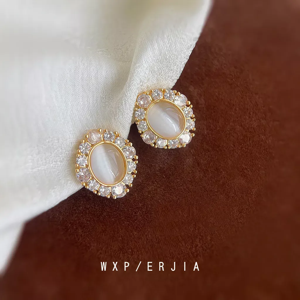 無耳洞耳夾 | 氣質貓眼石皓石蚊香盤耳夾 | 無痛感 低過敏 親膚好戴