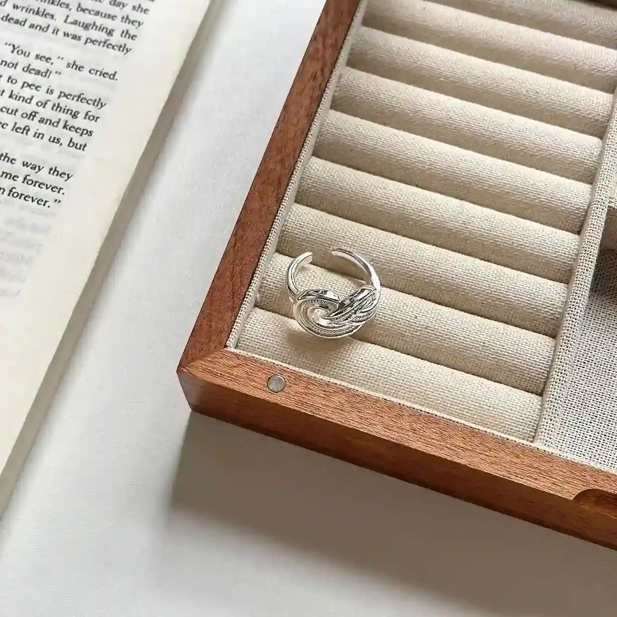 S925純銀質感線條永恆結戒指 銀飾 飾品
