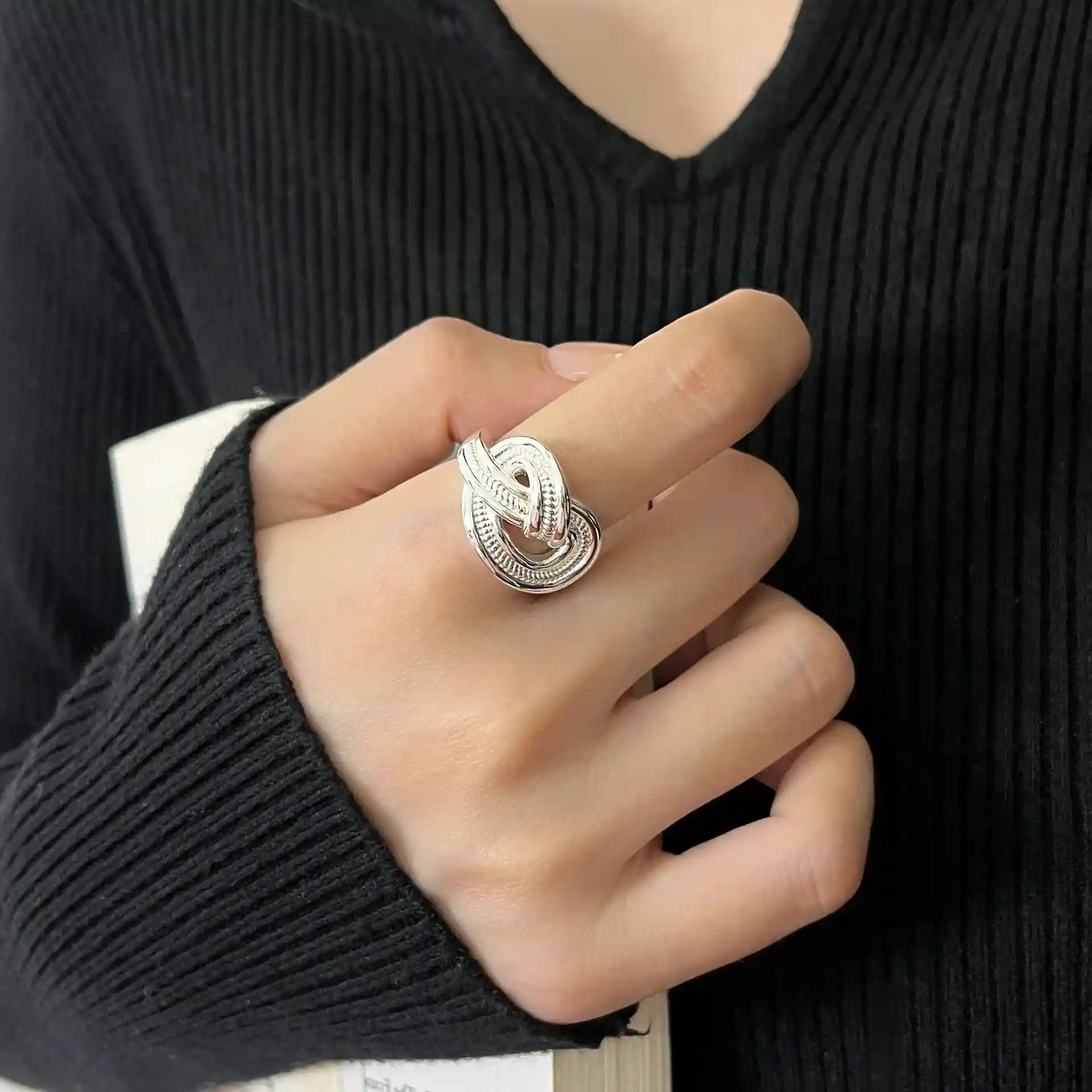 S925純銀質感線條永恆結戒指 銀飾 飾品