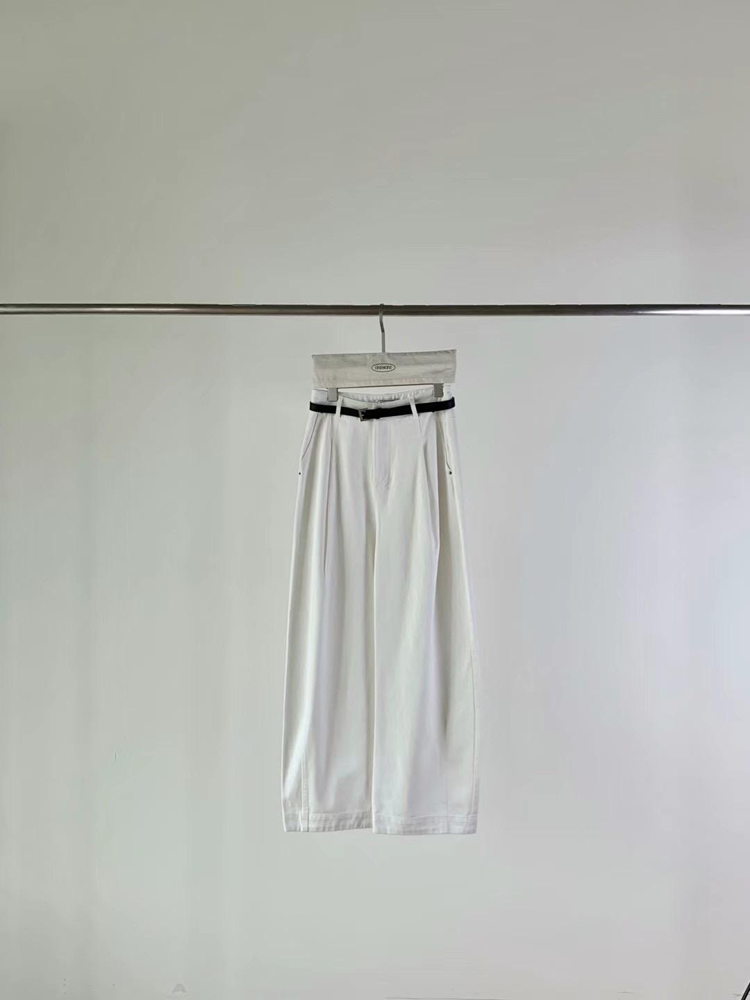 ONE MONE 2503-4
