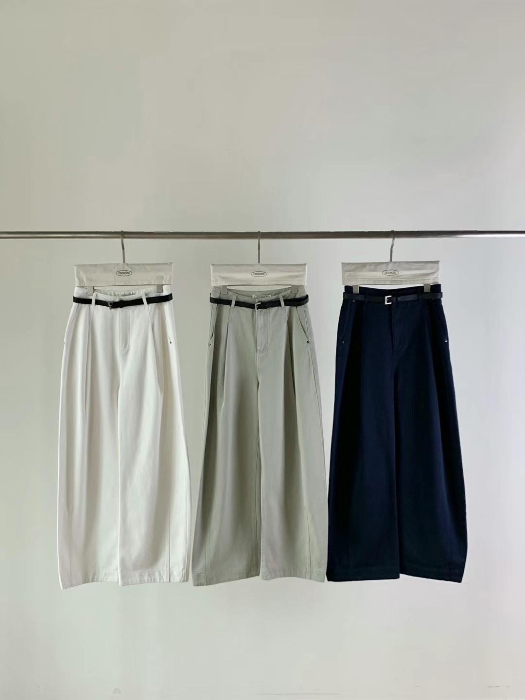 ONE MONE 2503-4