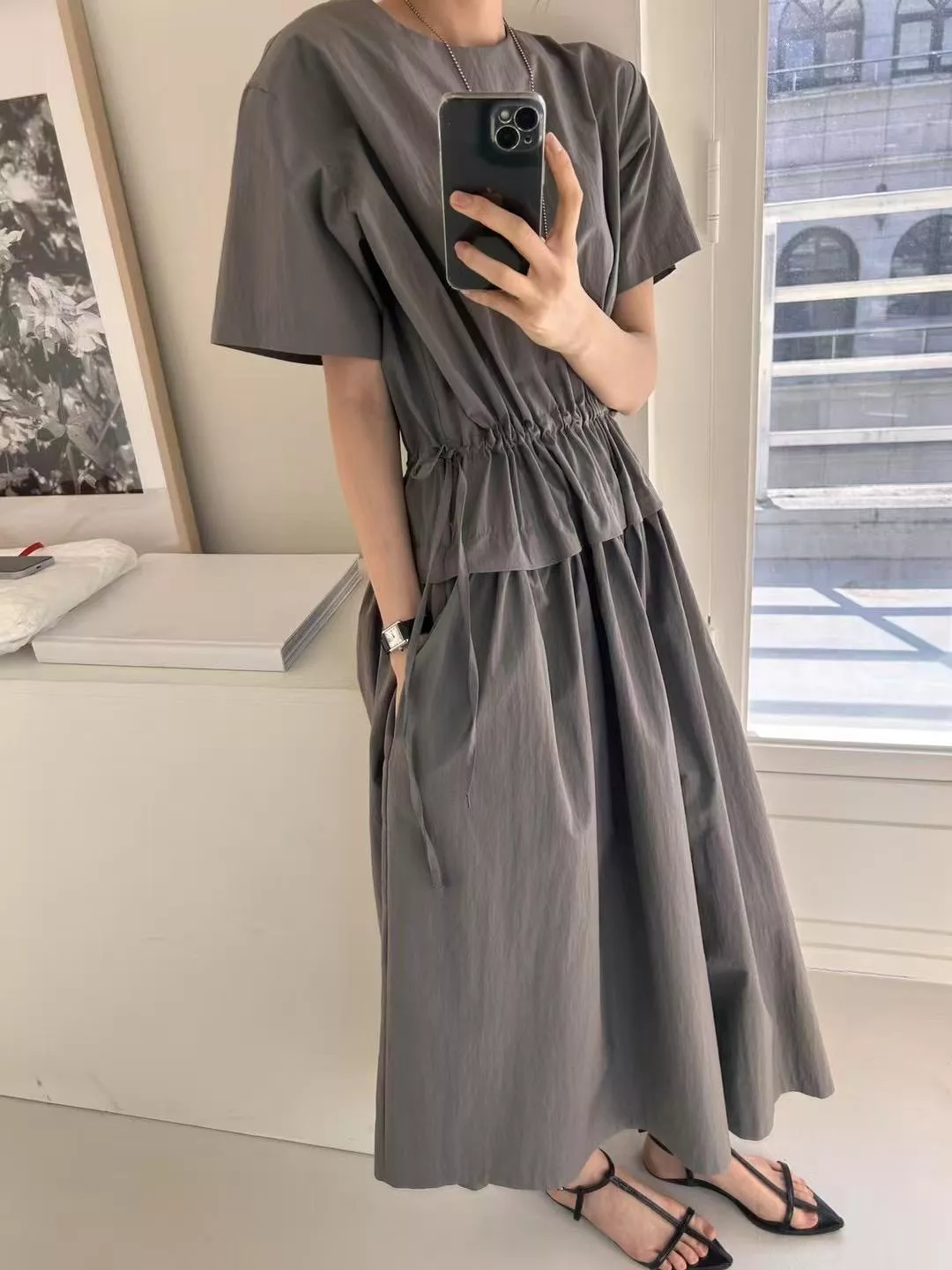 4"13 澎澎感抽繩口袋洋裝