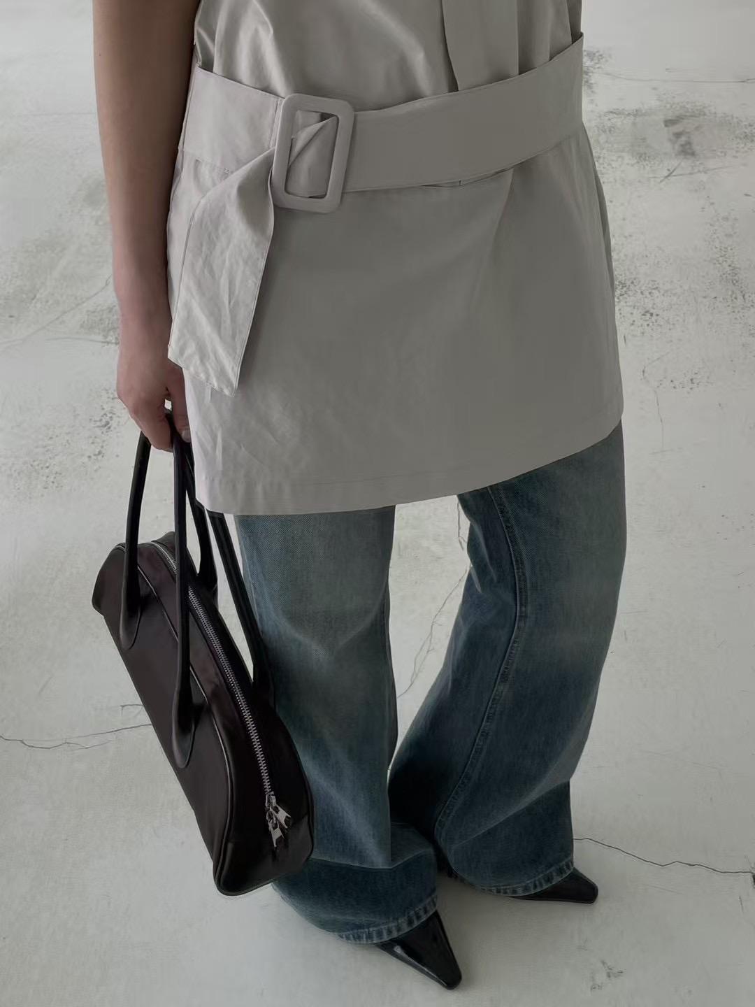 4"13 翻領綁帶短裙