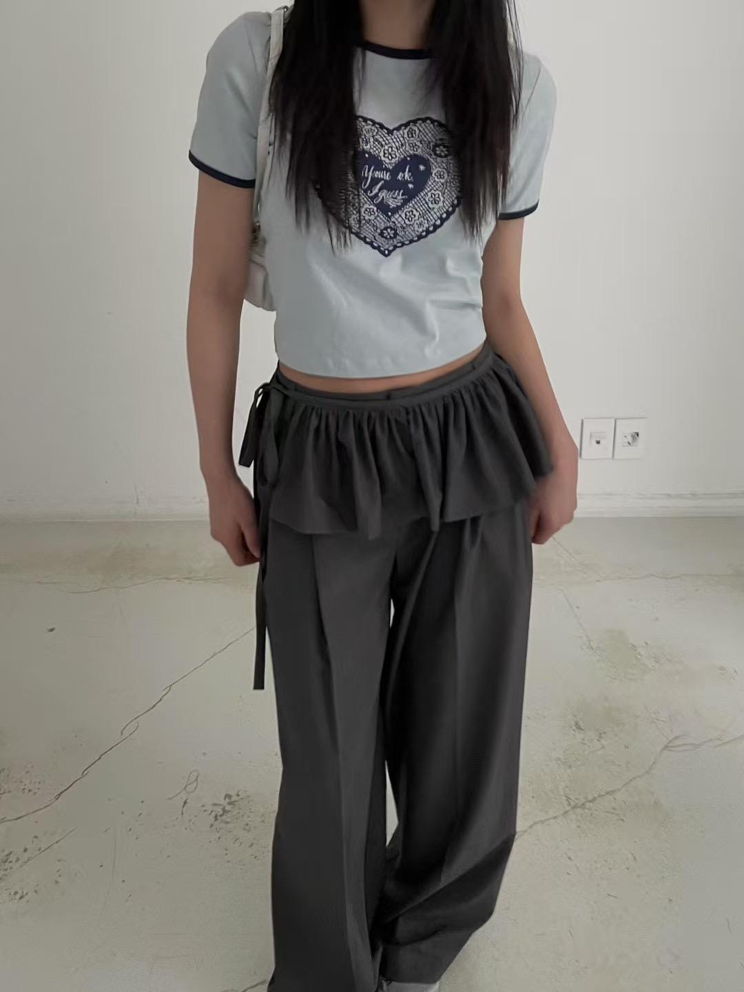 4"13 短版滾邊愛心tee