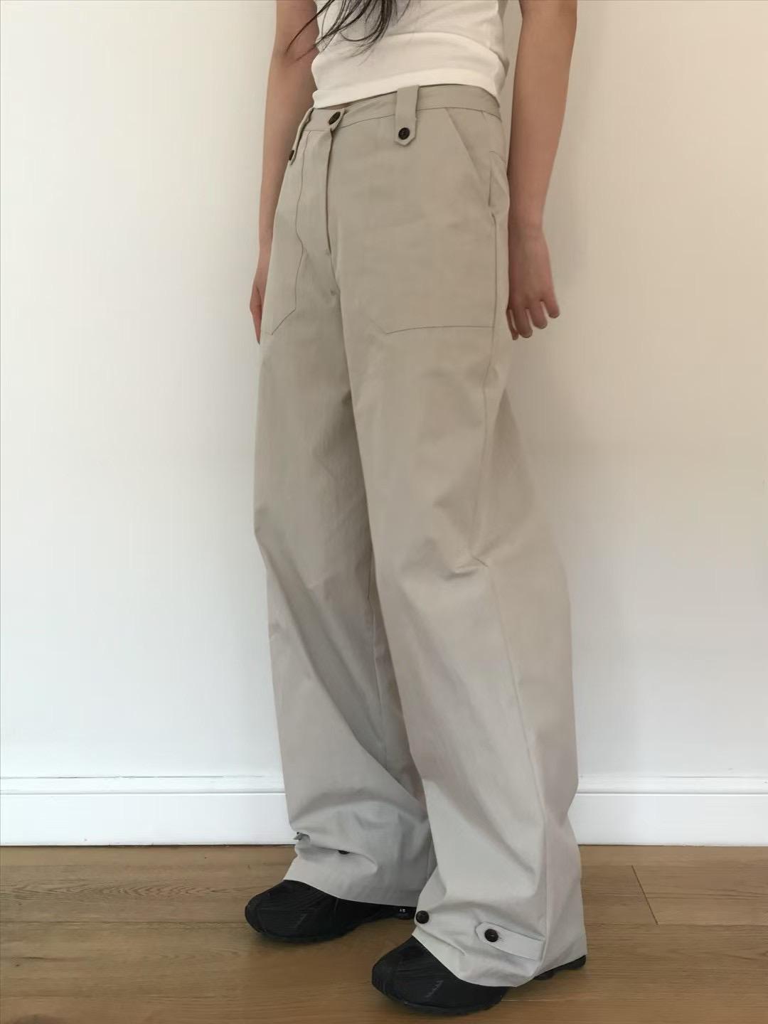 4"13 落地扣環設計褲