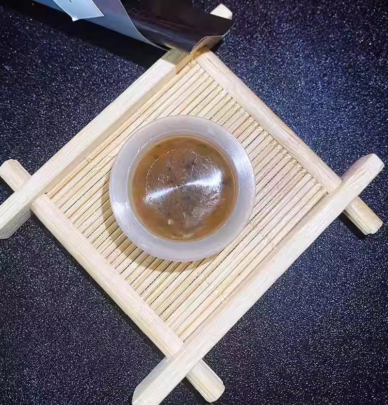 阿贊帝 金銀魚人緣膏