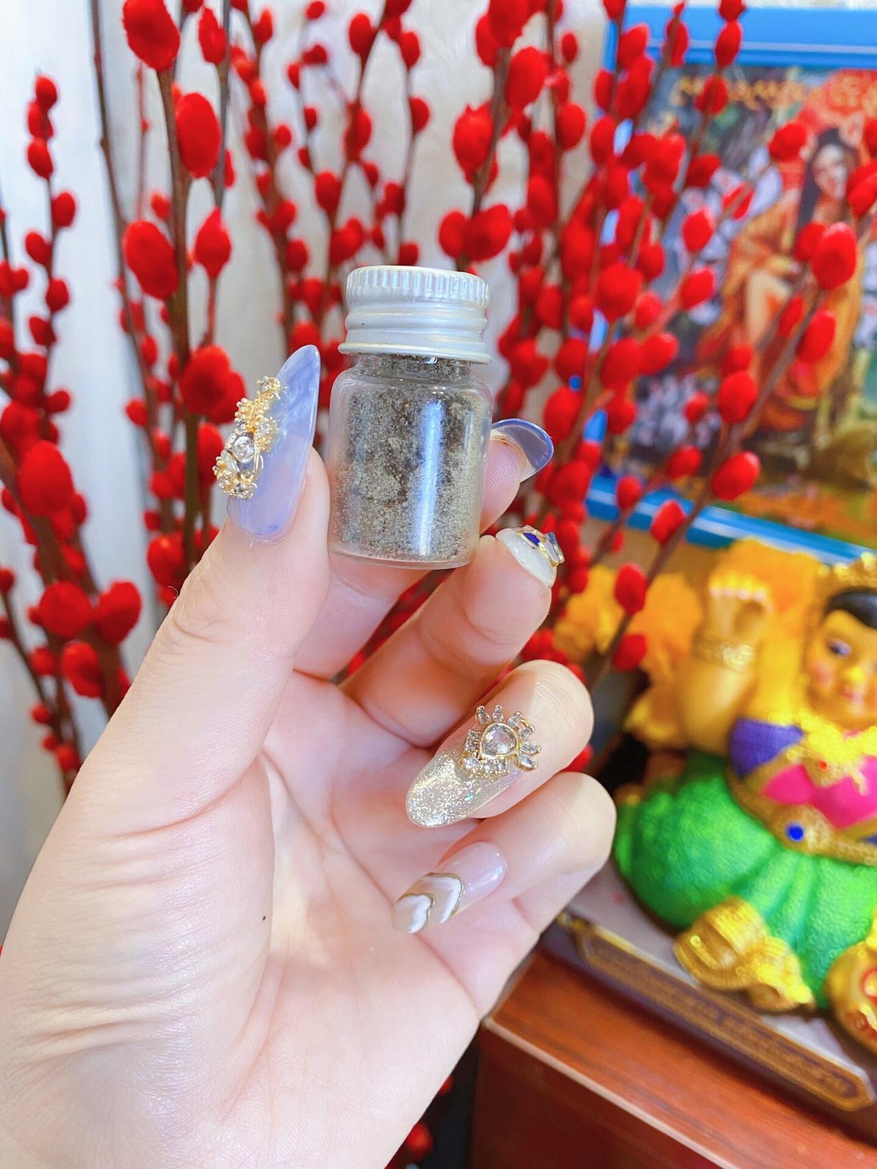阿贊蒲娜空 愛情粉